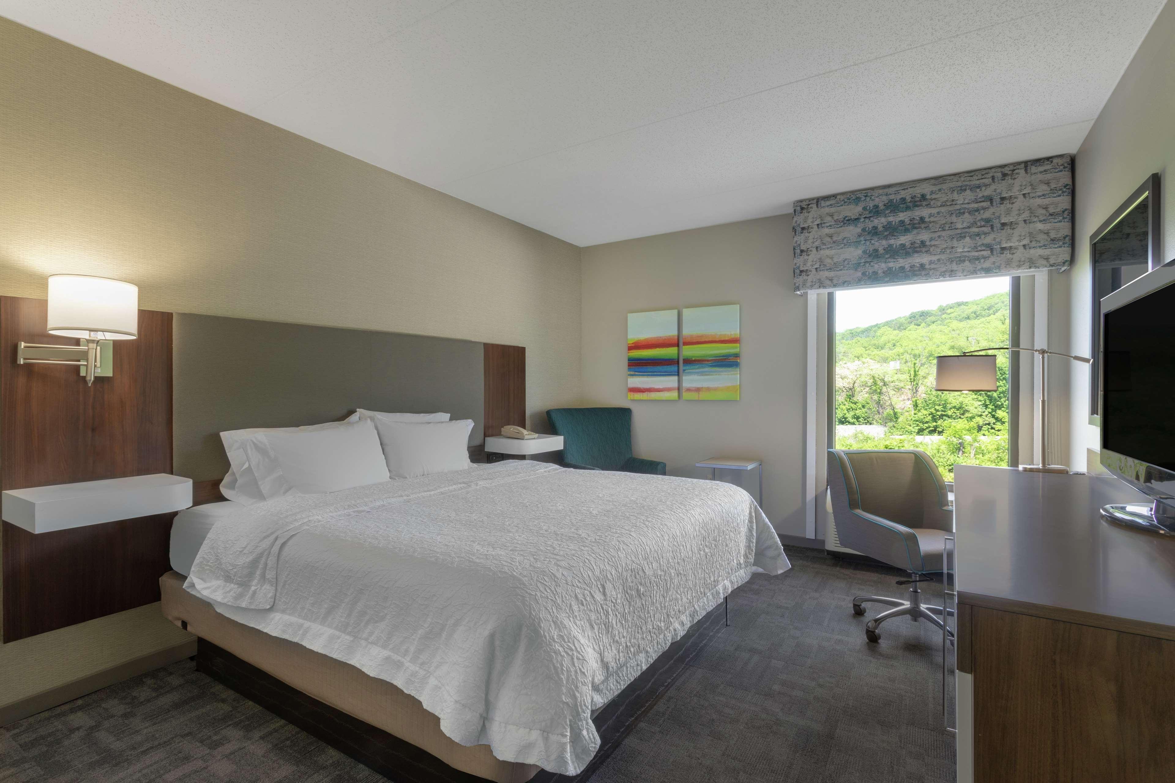 Hotel Hampton 3*
