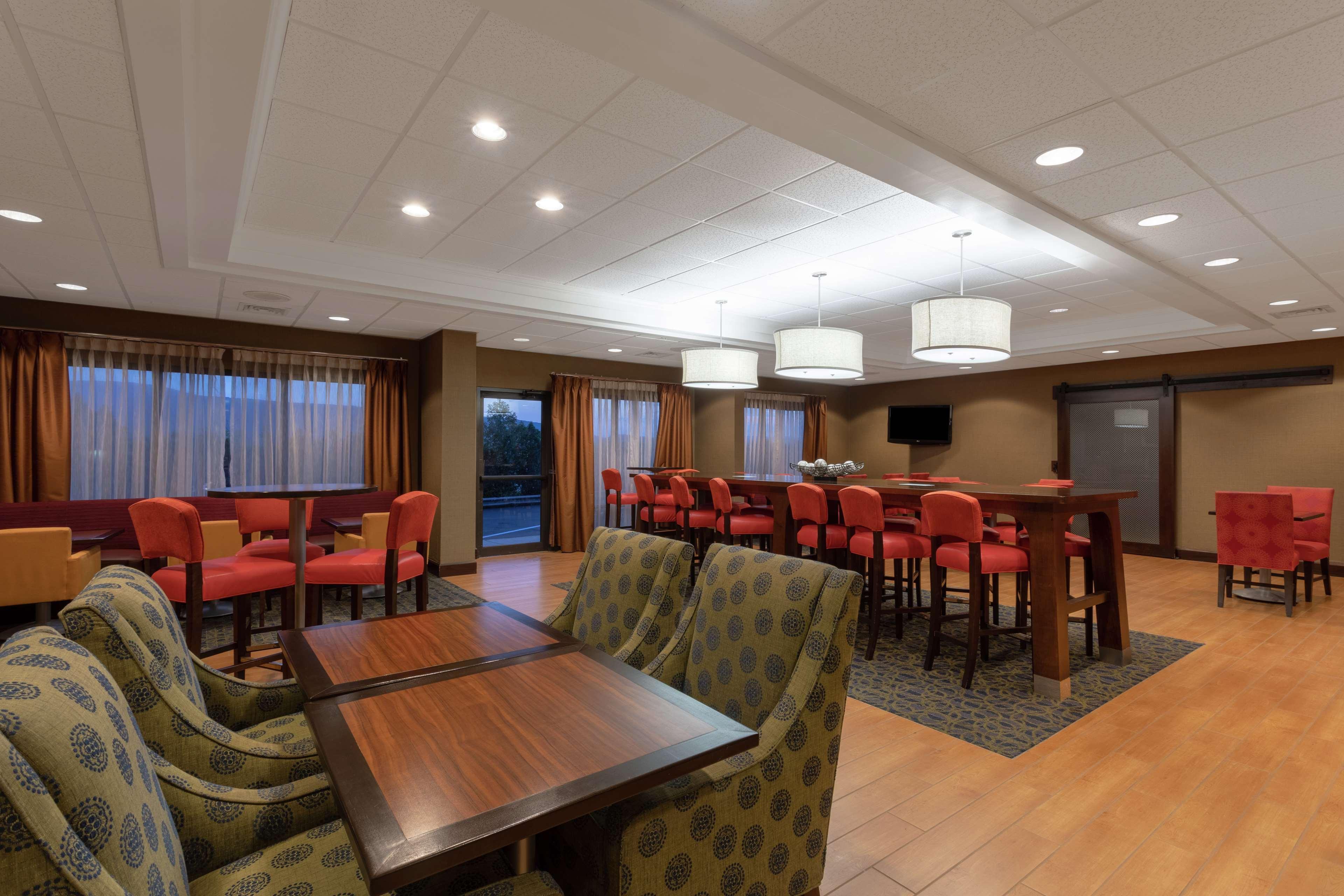 Hotel Hampton Bedford