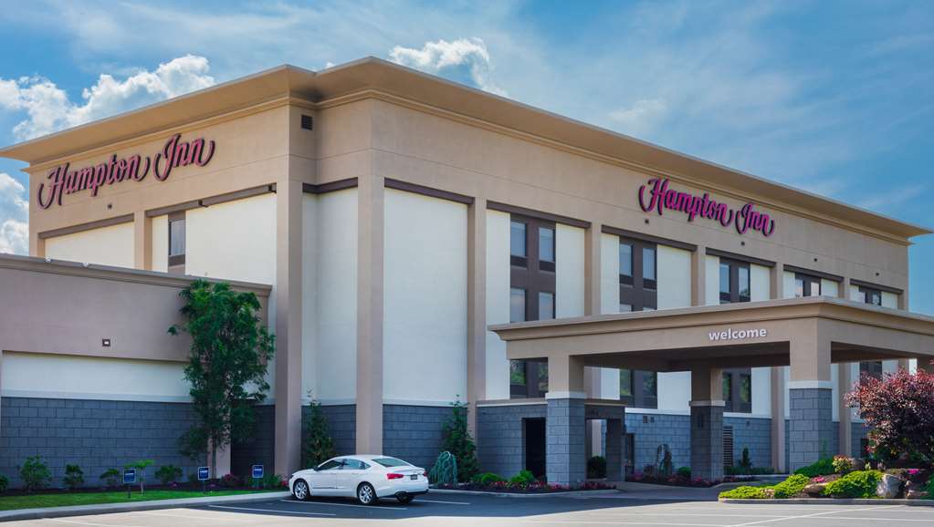 Hotel Hampton 3*